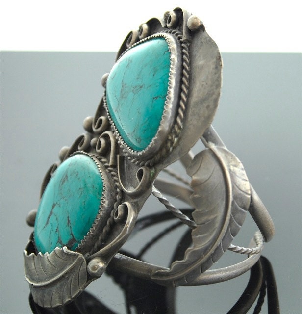 Vintage Silver Cuff Bracelet - Sterling Silver and Turquoise