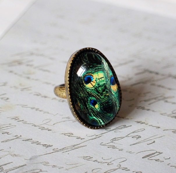 Peacock Feather Ring Cocktail Large Pebble Shape Glass Antique Bronze Green Blue