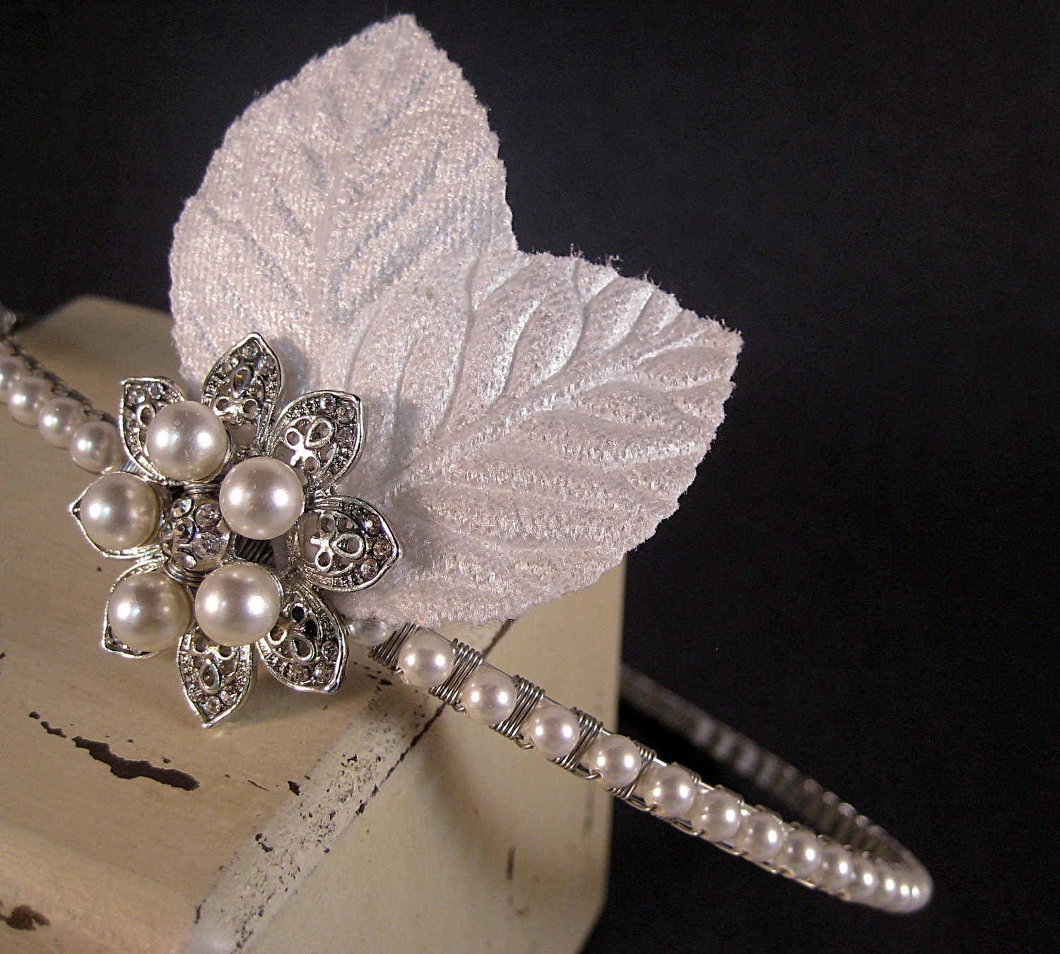 SALE - vintage-style pearl headband with
Swarovski pearls