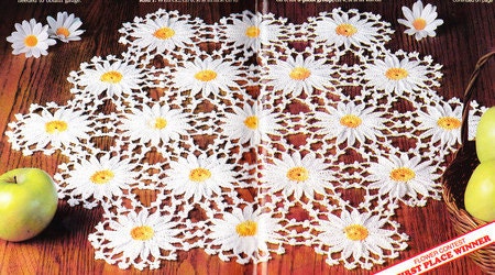 Daisy Crochet Scarf - Knitting Patterns by Rebecca Twersky