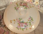 Vintage Casserole, 2 Quart Size Covered, Bak-Serve Brand, Antique White With Pink Roses - Shabby Chic Style