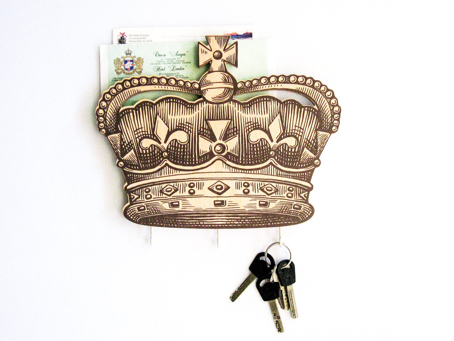 Key Hook - Wall Organizer - Letter Shelf - Crown at your service - cool hooks for your keys and letters