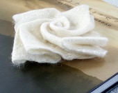 Flower brooch, white color, wedding