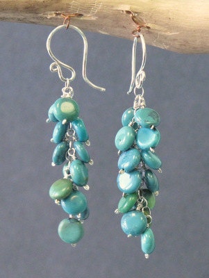 Modglam 21 Turquoise cluster earrings on french wires