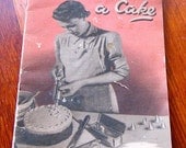 Vintage 1940s 'How to Ice a Cake' Book by Tala
