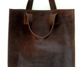 MINIMO. Leather bag / tote  / shopper. Available in different leather colors.