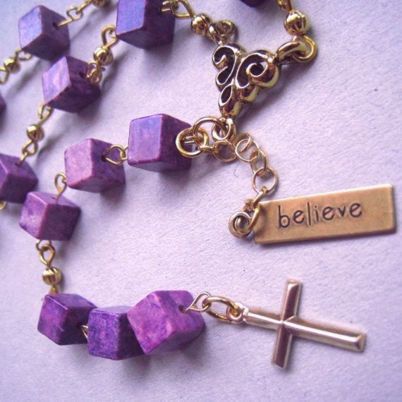Prayer beads for healing / pocket chaplet / purple sugilite