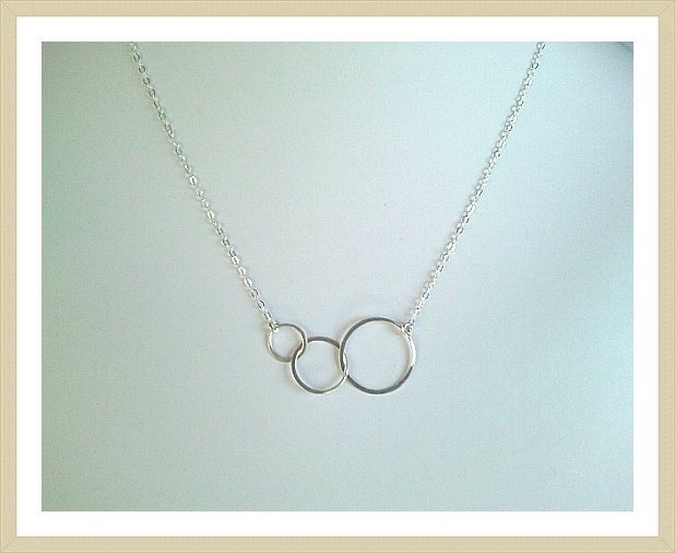 Eternity love Triple Circle Silver charm Necklace  -mother's day gift,  infinity love, wedding, necklace,, wedding jewelry