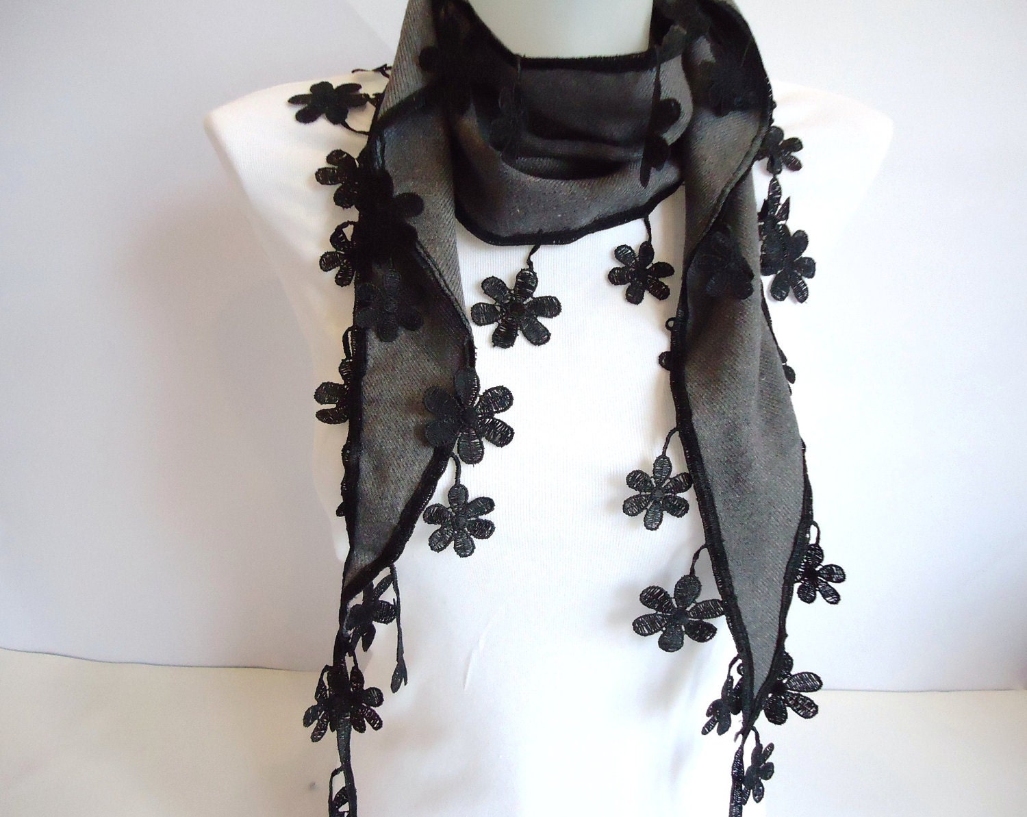 Gray Scarf with Flower Shaped Lace