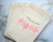 Wedding favor bags, muslin, 3x5. Set of 50. Red Chinese lanterns with Happy Love Day script on natural muslin.