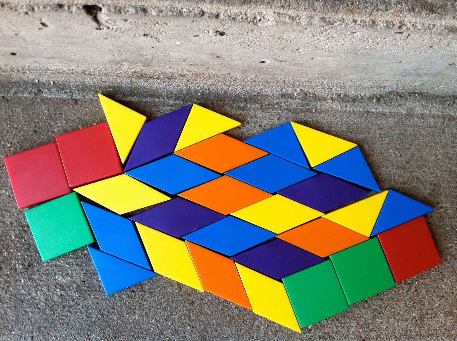 Large Parquetry Plastic Blocks, children toy shapes, diamonds, triangles, and squares, colors green red purple yellow blue