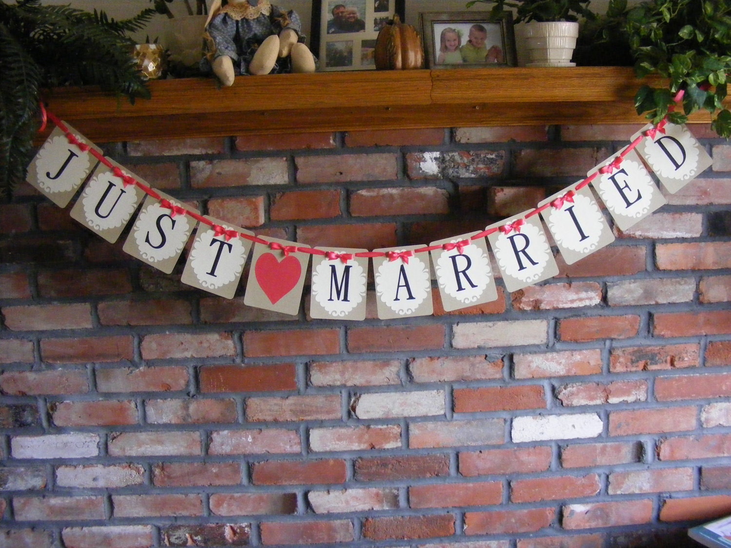 Handmade JUST MARRIED Vintage looking Victorian WEDDING Banner with bows, Garland or Photo Prop