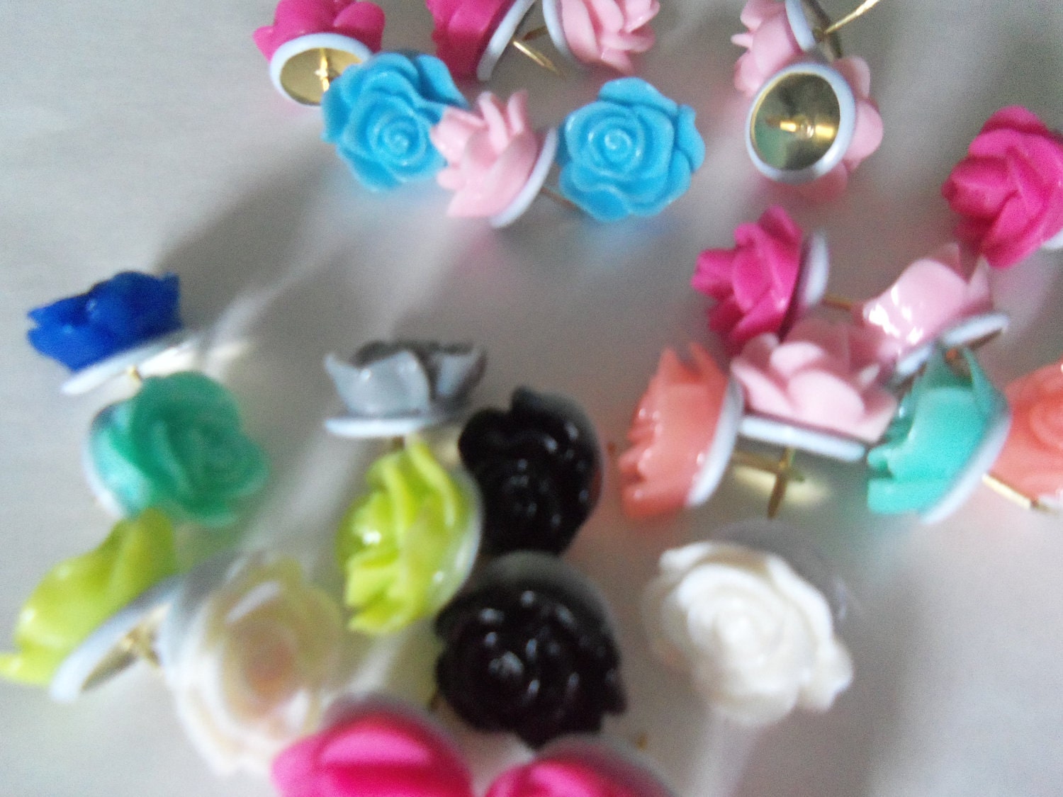 Resin flower small thumb tack, push pins