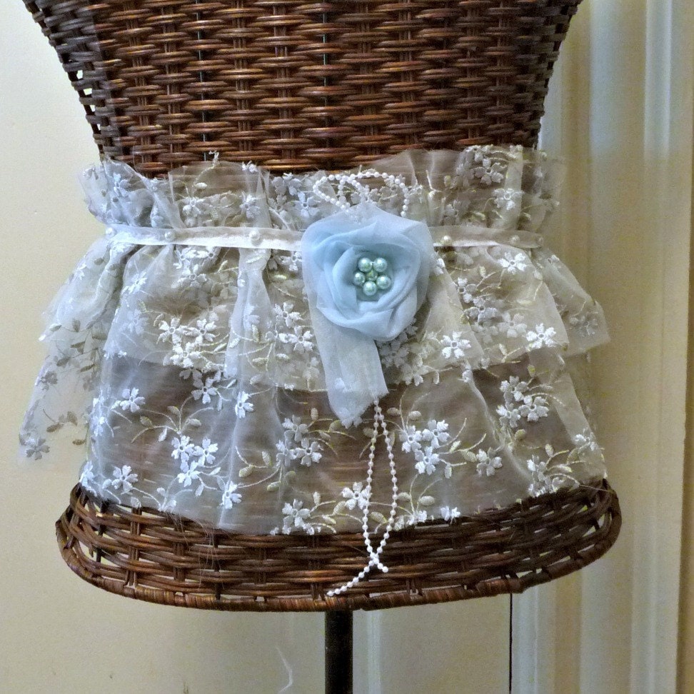 Bridal Pearl Sash Belt Wedding Floral Embroidered Organza Bridesmaid Womens