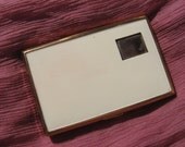 Vintage 1940s White and Gold Compact