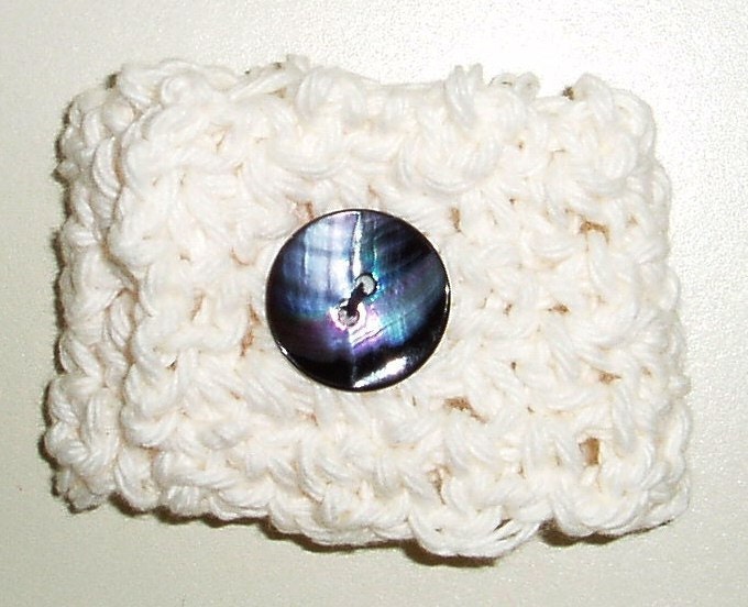 Beautiful cuff bracelet, wrist warmers, crocheted wrist warmers, crocheted wristlets, white cuff, white crocheted cuff,crocheted cuff