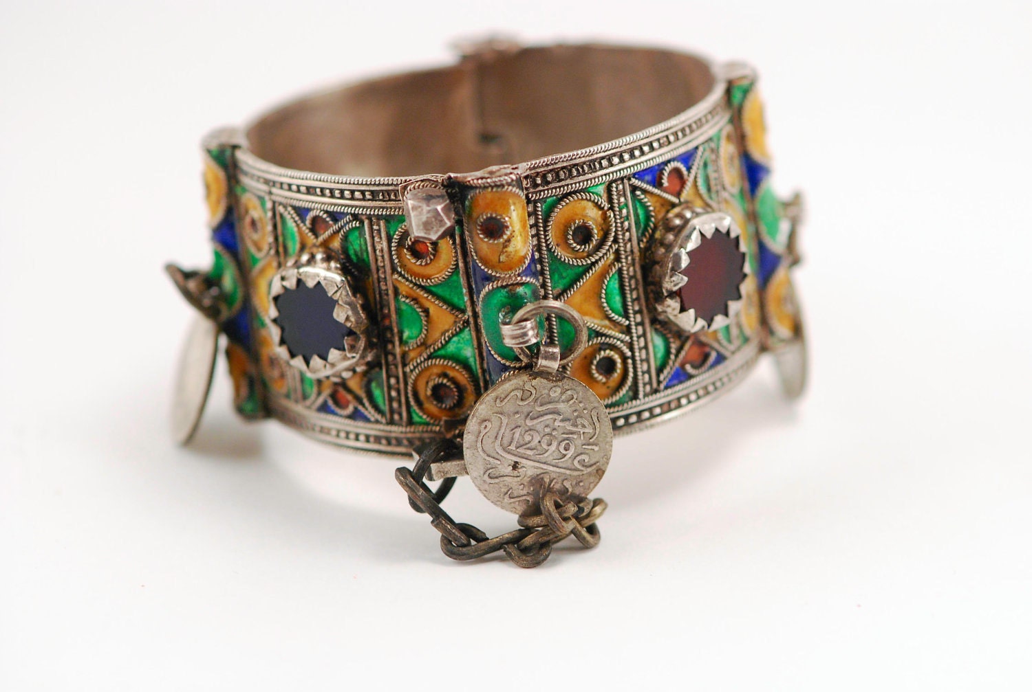 Vintage Moroccan Berber Bracelet - Sterling Silver & Enamel