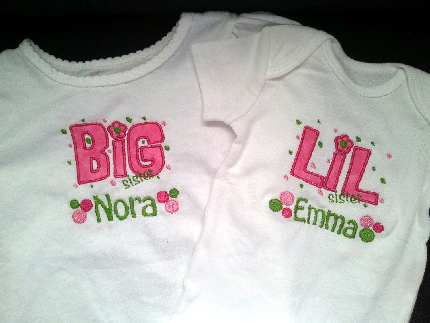 Big Sister  or Lil Sister embroidered applique with polka dots shirt or onesie with matching hairbow pink and green