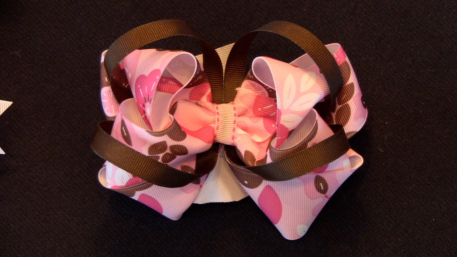 How to Make Hair Bows DVD - Step by Step EASY Instructions for Beautiful Bows (Make your own hair bows)