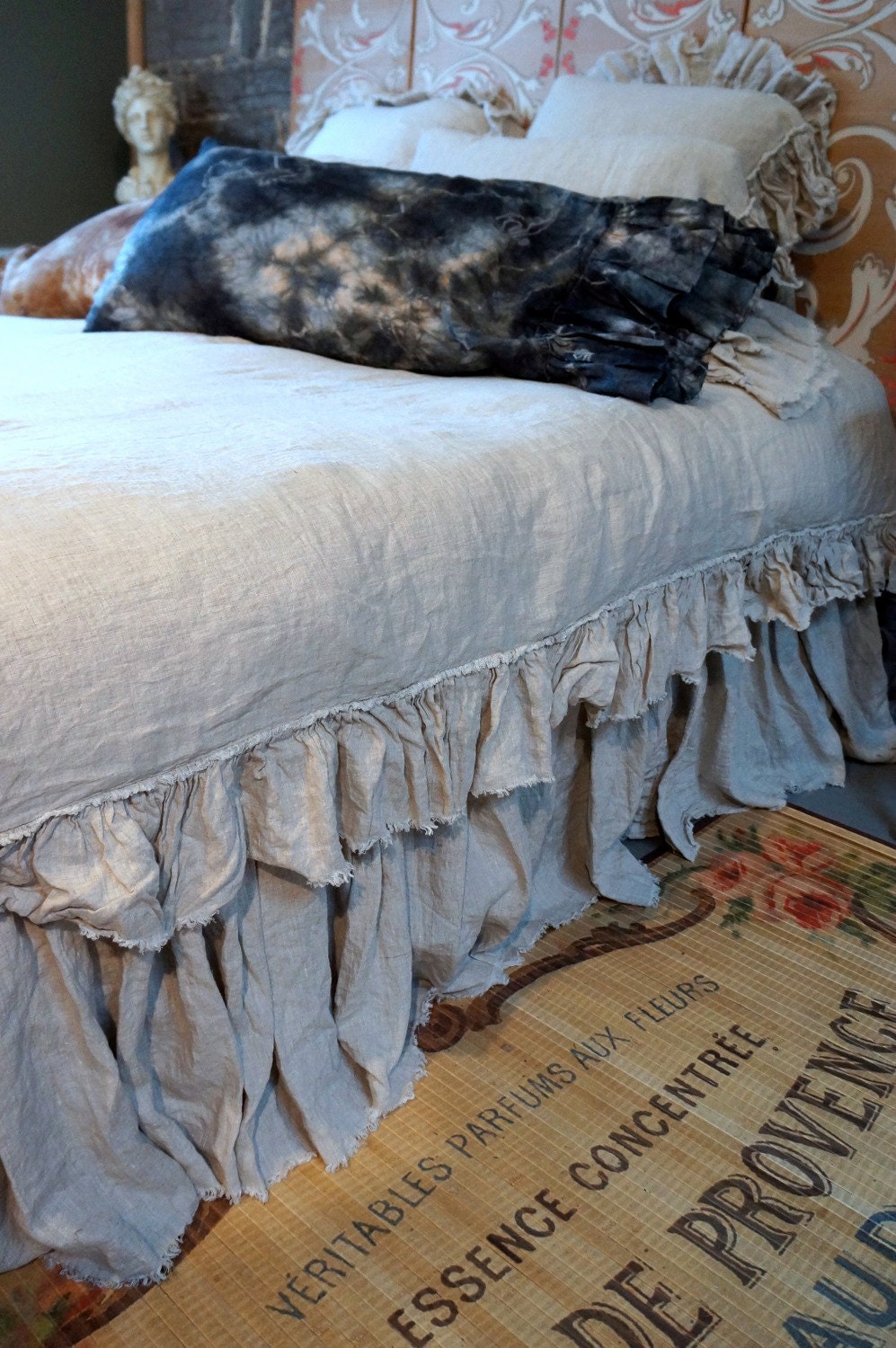 Full/Queen Linen Bedskirt