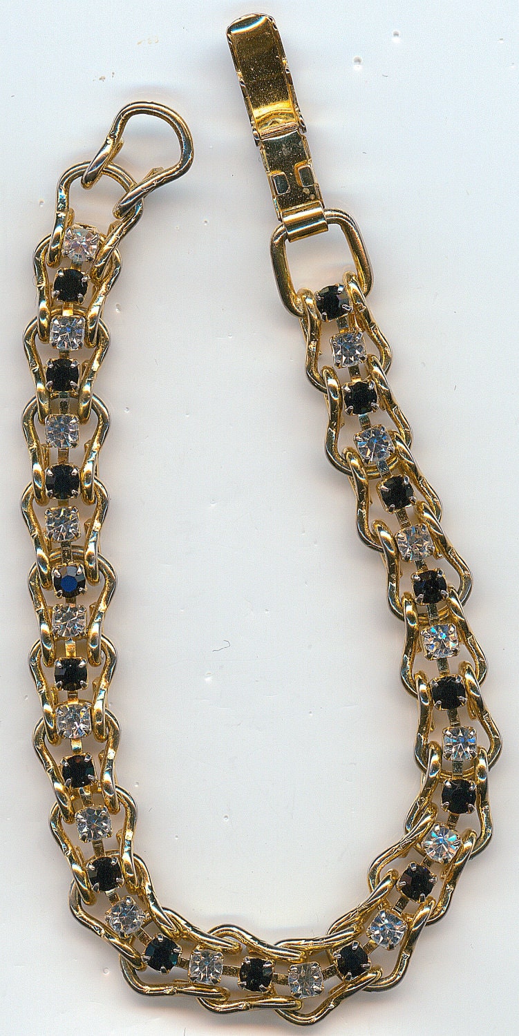 Vintage Gold Tone Bracelet with Black and Clear Rhinestones.  7 Inches Long, Excellent Condition