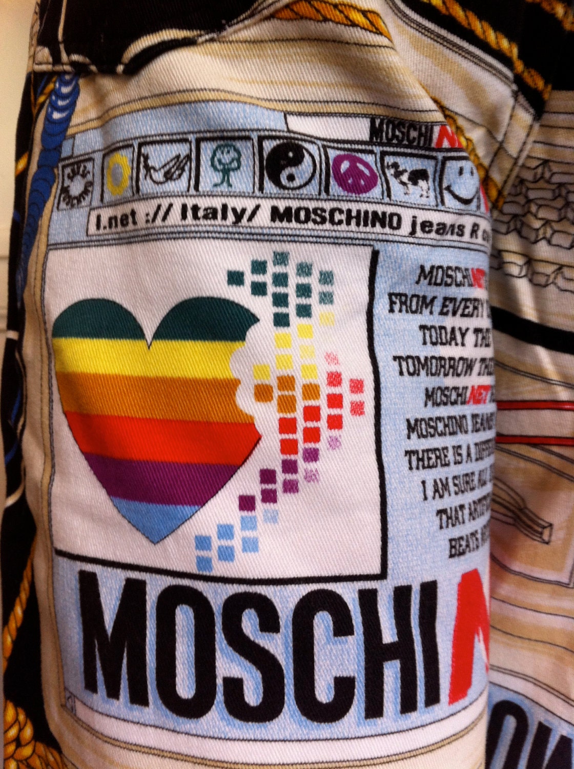 WOW- Holy Moschino - Moschi-net - futuristic computer jeans