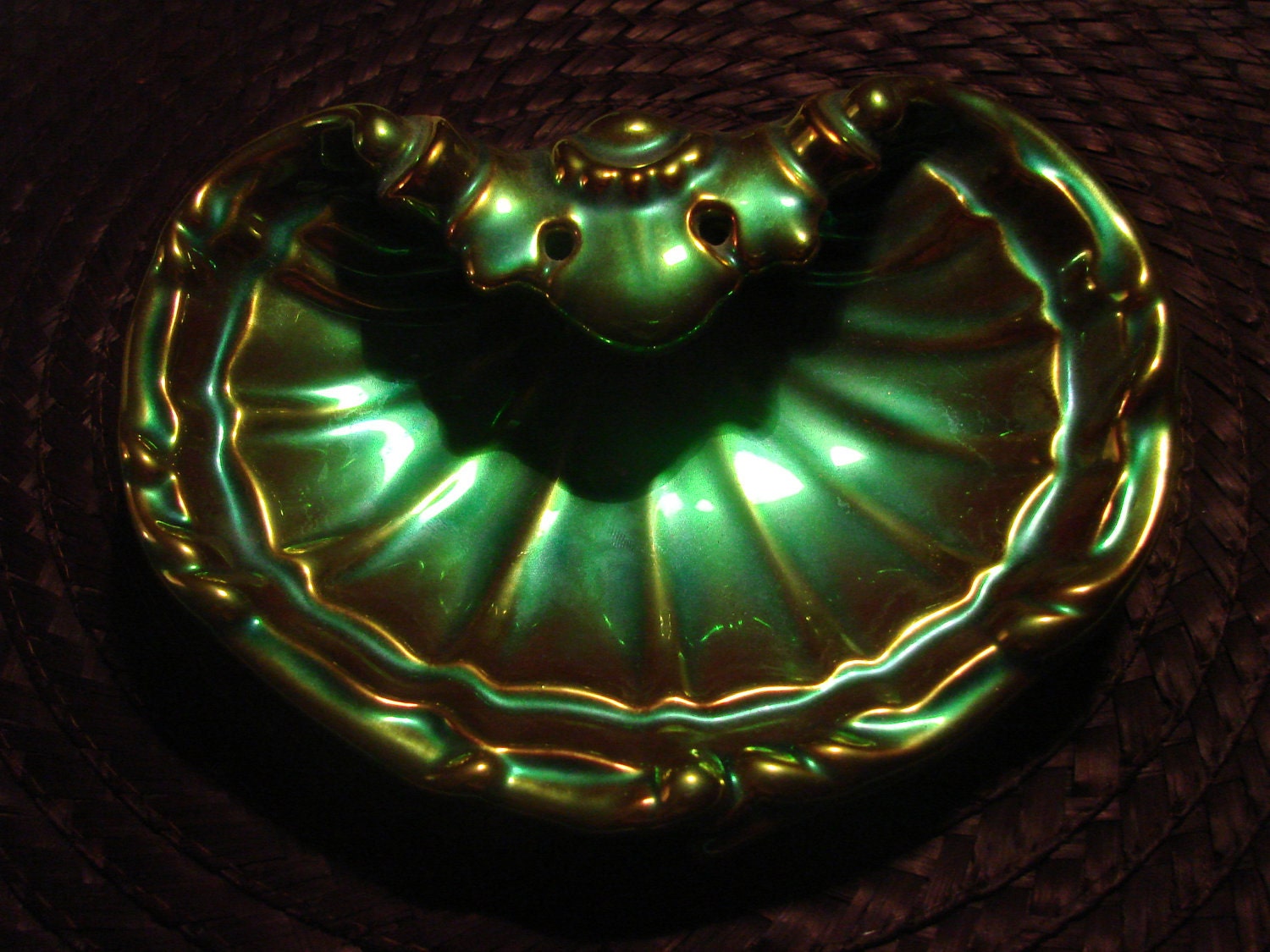 Vintage Zsolnay Eosin Shell Dish Iridescent Porcelain