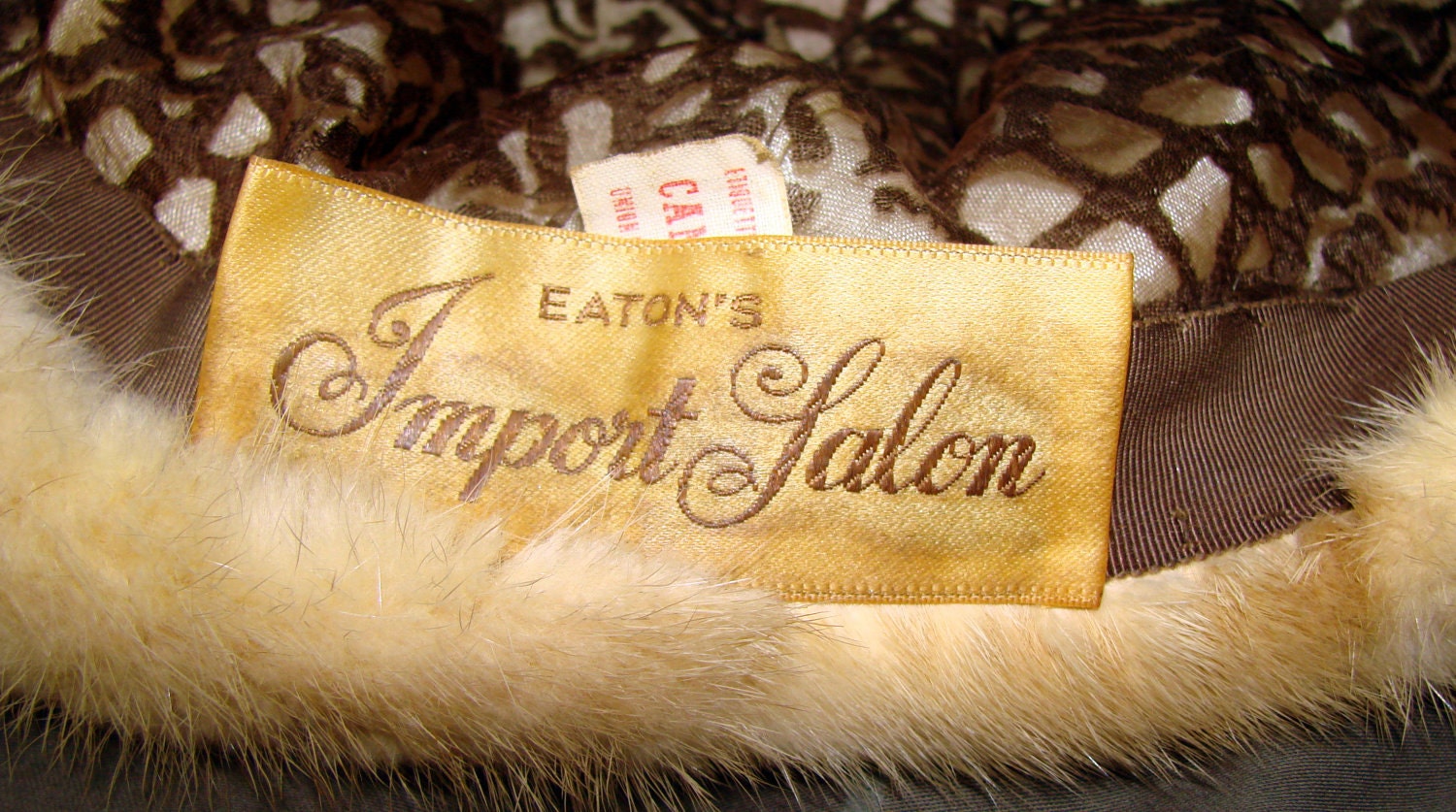 1960s White Mink Fur Hat Eaton's Fur Salon