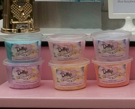 12 Pack of 16oz. Cotton Candy Tubs
