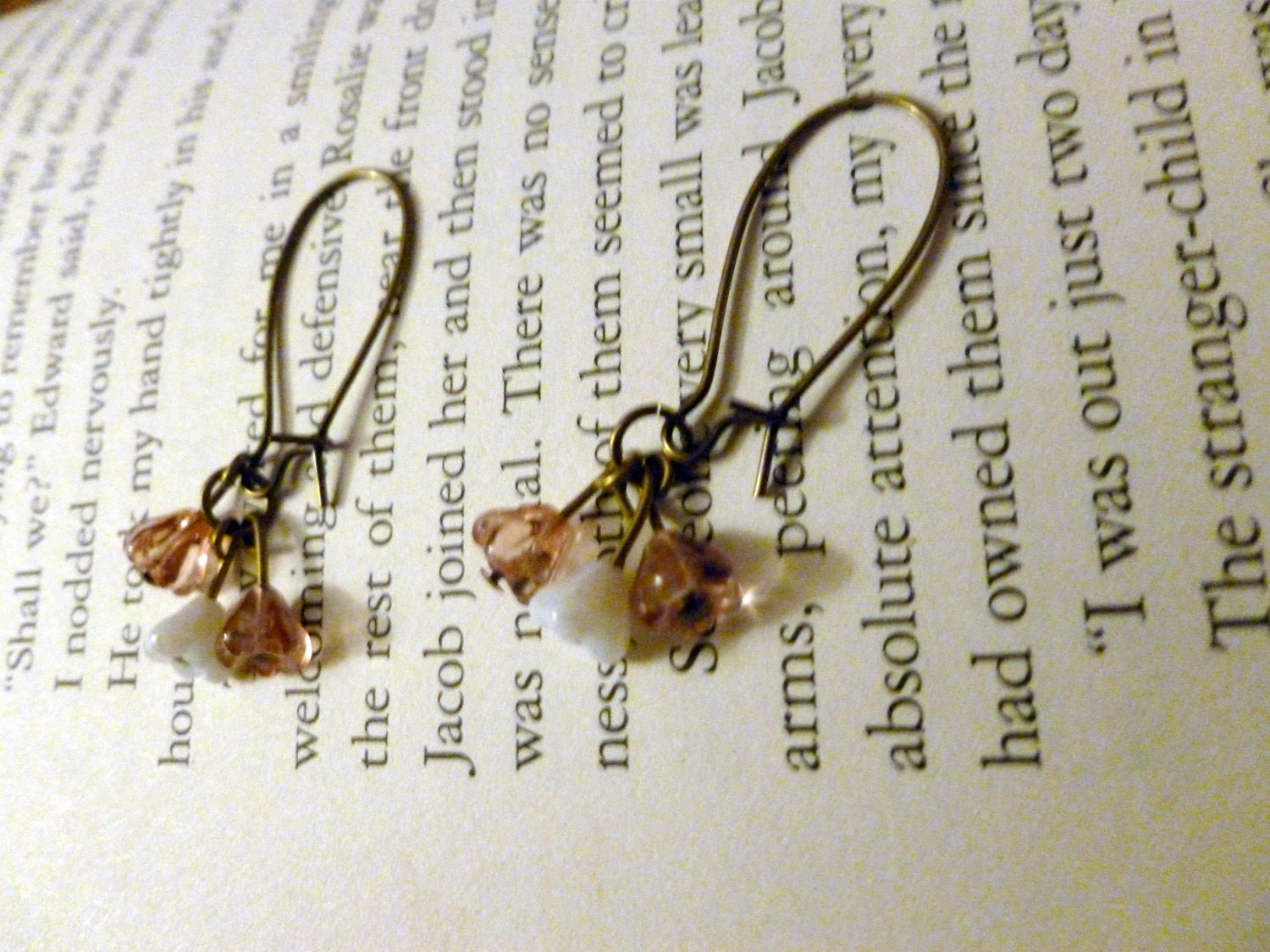 Light Pink and White Czech Glass Flower Beads Rose Bud Cluster