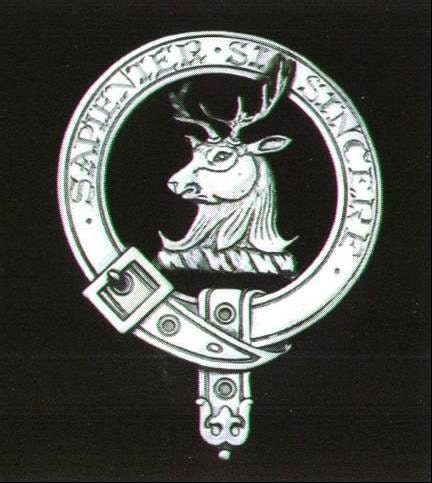 macgillivray clan crest