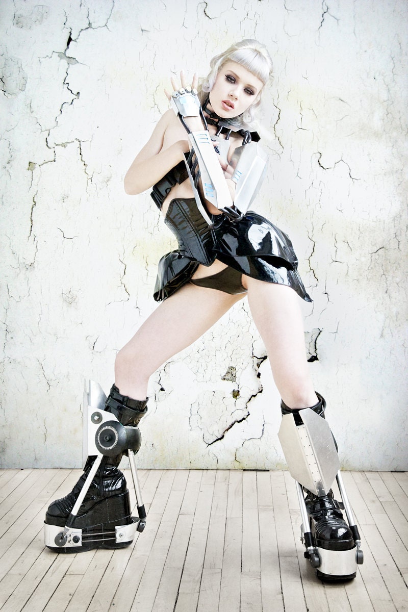 Exo-Boots - Hydraulic Armour for Boots