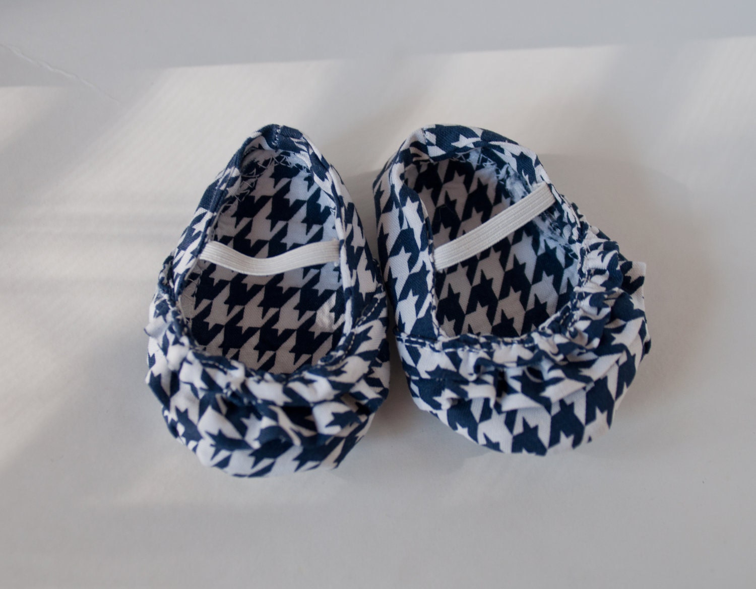 Navy Blue Houndstooth Ruffle Baby Girl Shoes size 1