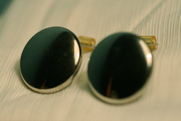 Vintage Hobe' Chrome Button Clip Earrings