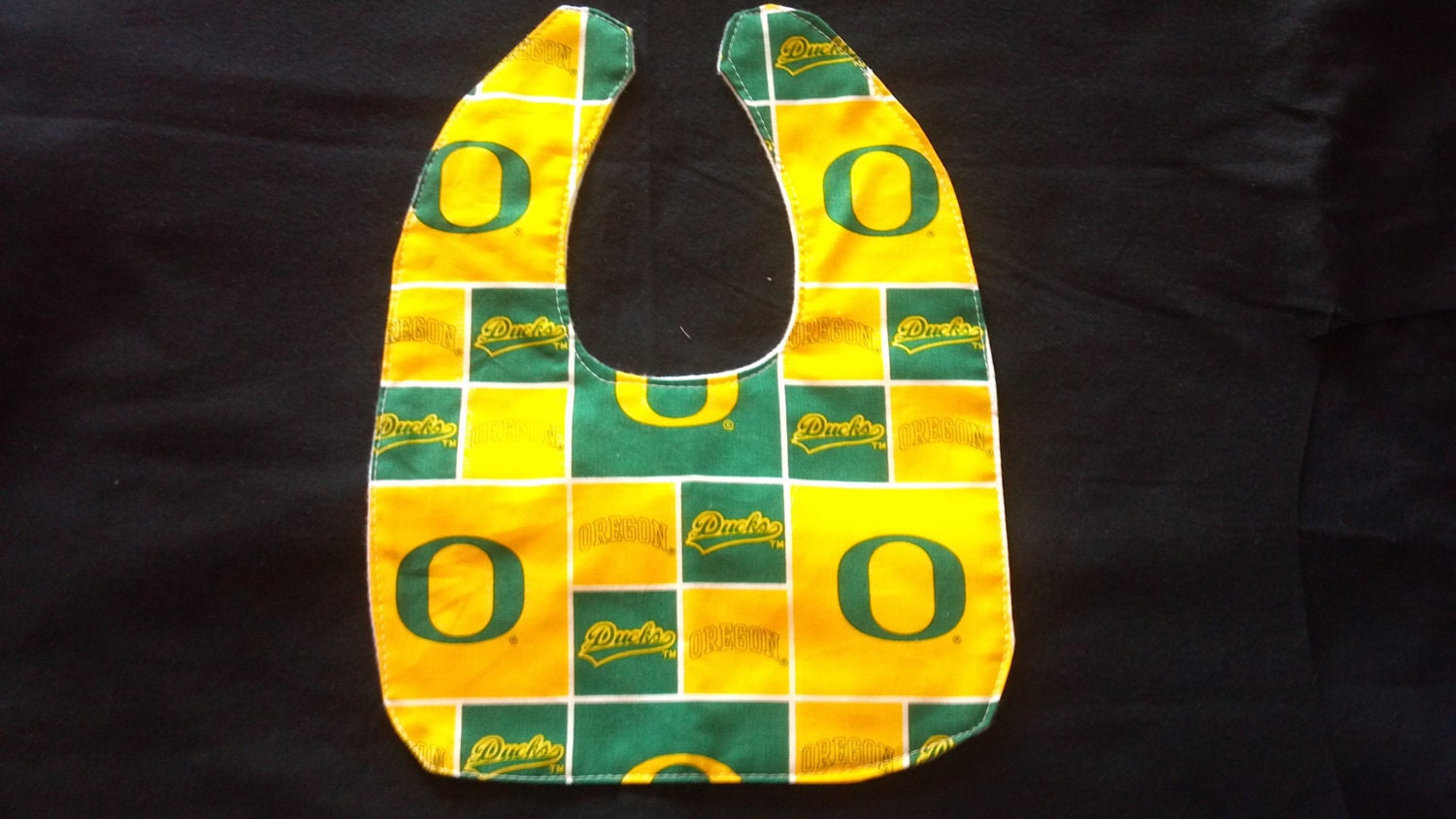Oregon Ducks Bib