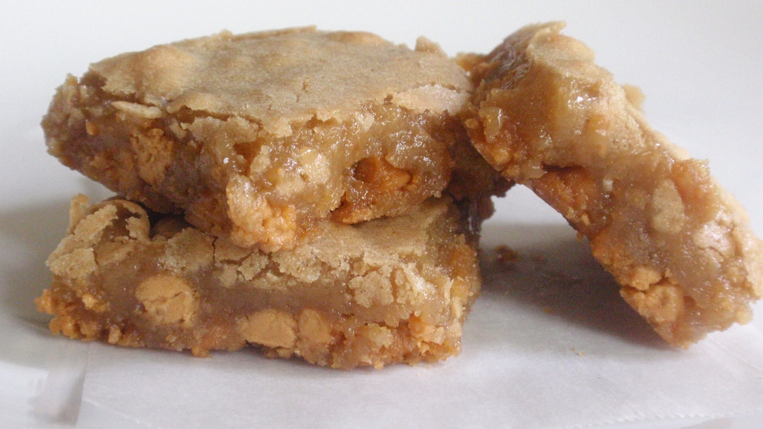 Butterscotch Blondies - Gooey Chewy Salted Brown Sugar Cookie Bars - eight bars