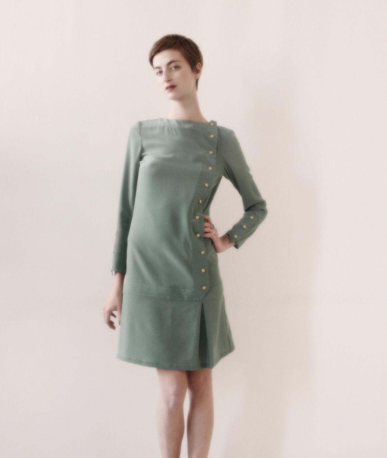 1920s inspired Mint green dress, silk dress, covered silk beige buttons, eu size 42