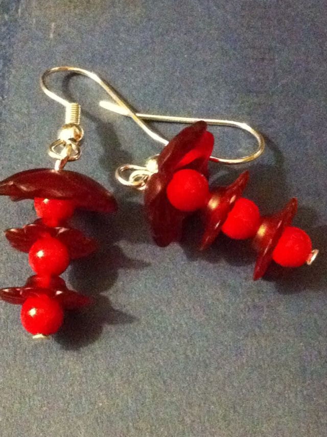 Bright Red Beautiful Bouquet - Coral and Lucite Buttercup and Daisy Earrings - silver tone pierced earrings