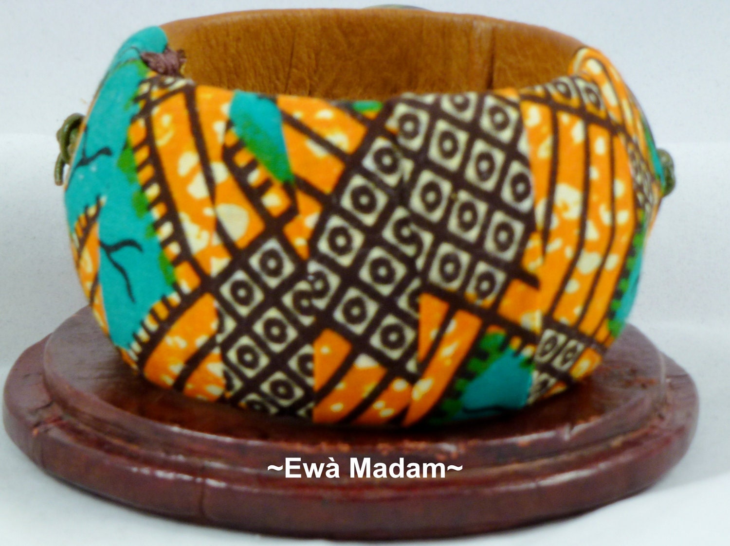 Lijadu Chunky Bracelet-- Fits Medium to X-Large