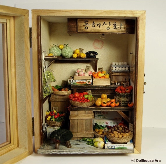 Vintage Small old Shop- Fruit and Vegetable -handmade Dollhouse Miniatures