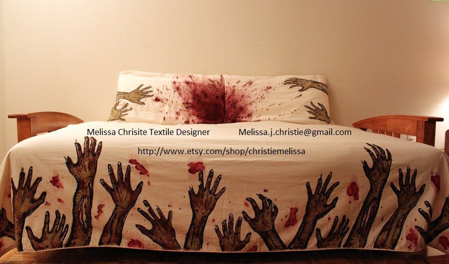 TWIN Never Sleep Alone Bed Set