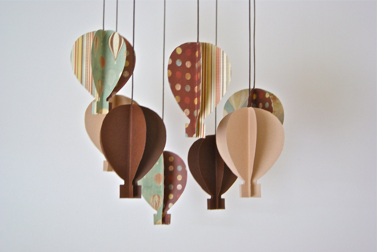 Antique 3D Paper Hot Air Balloon Mobile