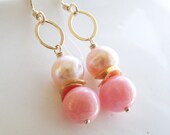 Coral Earrings, Peach Pearl, 14kt Gold Filled, Pink Coral Bridesmaid Gifts, Wedding Bridal Handmade Jewelry