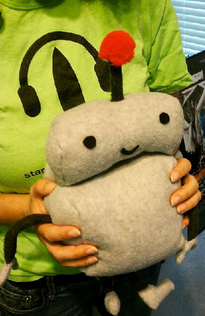 MADE-TO-ORDER Handmade Scoops The Robot Plushie - Grey