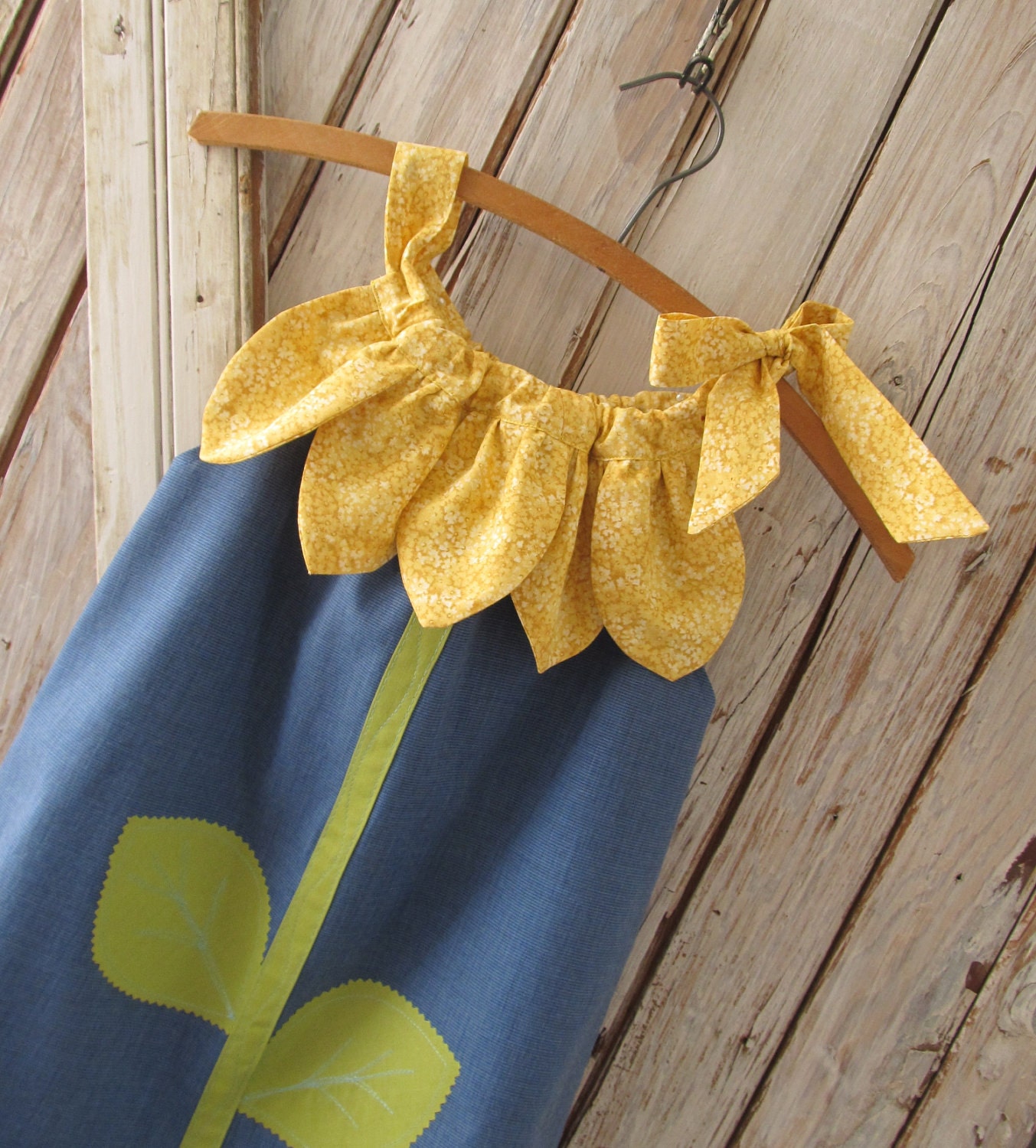 Sunny Flower Pillowcase Dress - Girl Sewing Pattern - PDF Pattern Tutorial Easy Sew Sizes 12m thru 10 included