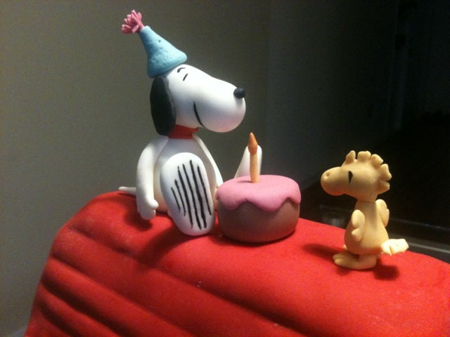 Edible Snoopy Birthday Cake Topper