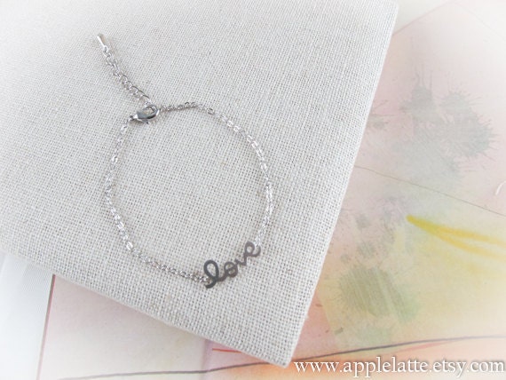 gold love bracelet