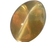 Alexandrite Cat's Eye Certified Natural Chrysoberyl Cabochon Gemstone Yellow Green Color 2.39 Carat. Madagascar Gemstone