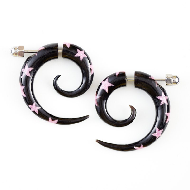 Horn Earrings on Earrings   Horn Spiral Earrings With Pink Star Fake Piercing   Horn
