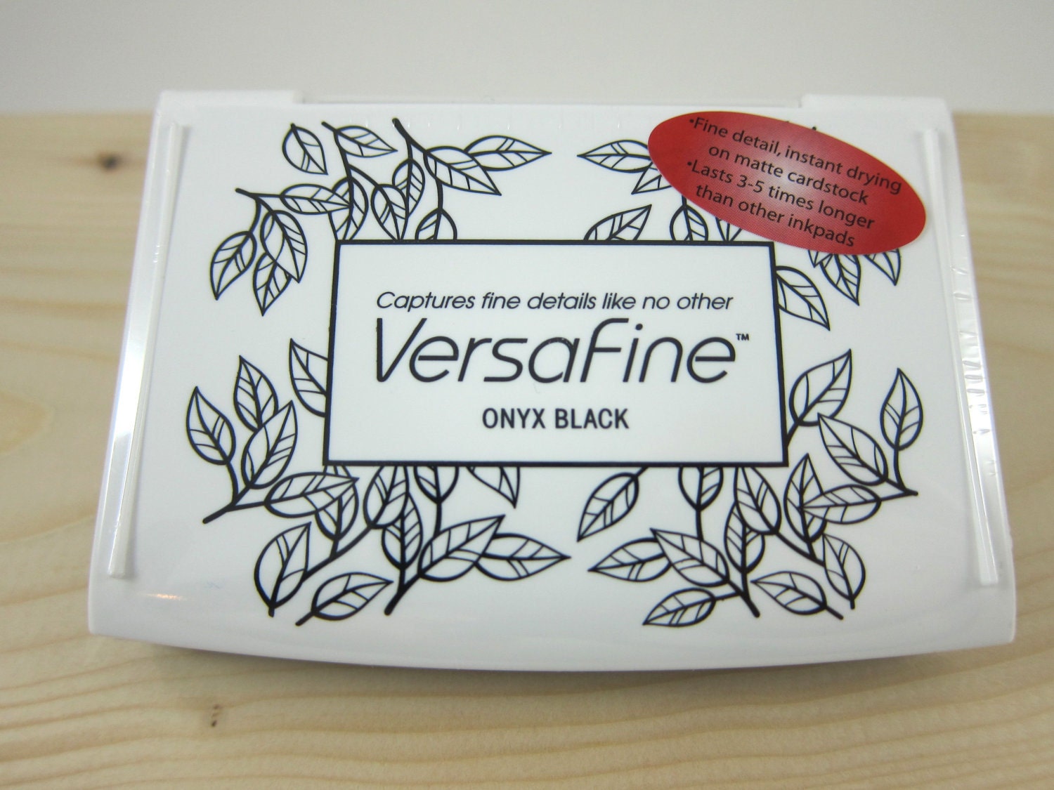 VersaFine Stamp Ink Pad - Fine Detail Pigment Ink - Onyx Black